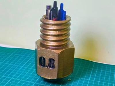 Noozle Pen Holder