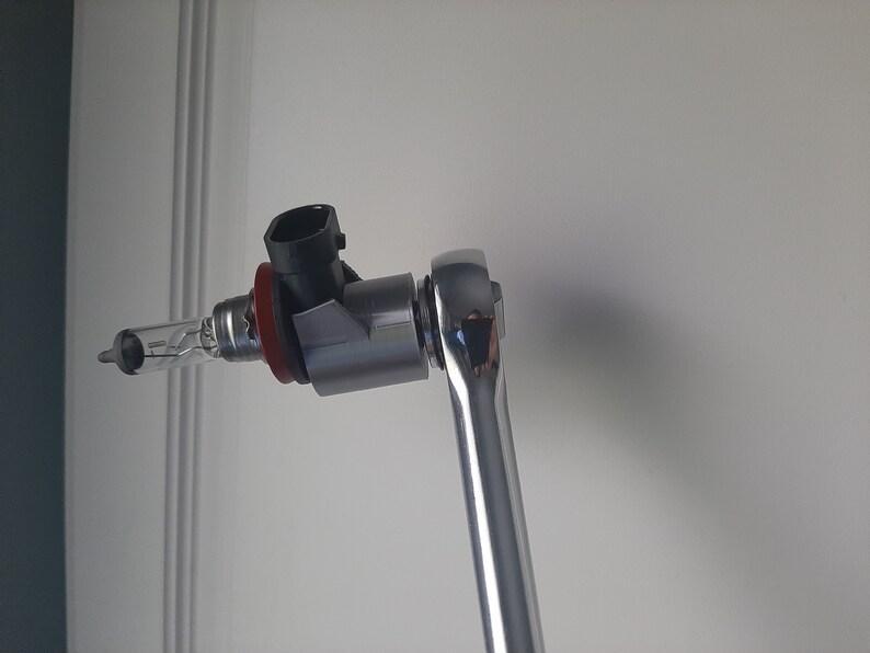 Headlight Bulb Socket