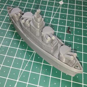 Detailed Battleship with stronger rotating turrets
