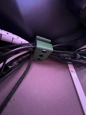 CableManagement - Desk Clamp   