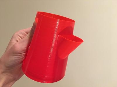 Vase-Mode Water Pitcher