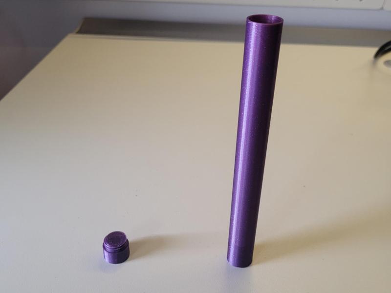 pencil box round