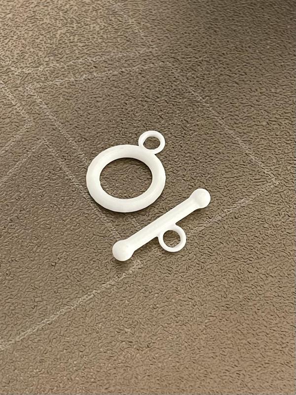 A Toggle Clasp for Lester