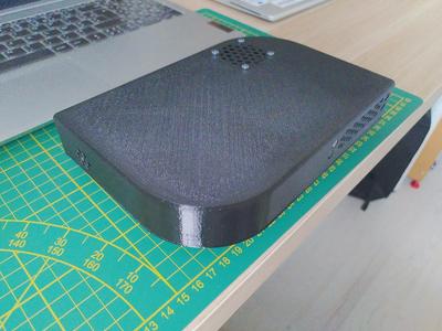 Raspberry pi NAS case (yes, an other one)