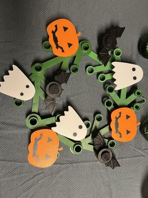 Simple Halloween Ghost for Lego Wreath