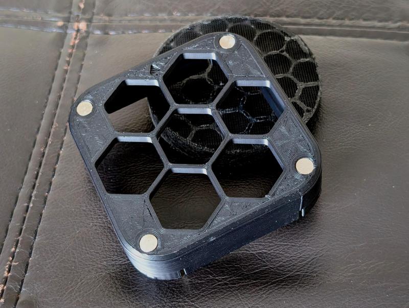 Creality K1/K1C exhaust charcoal filter holder for magnetic attachments
