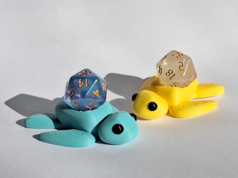 Cute sea turtle dice companion