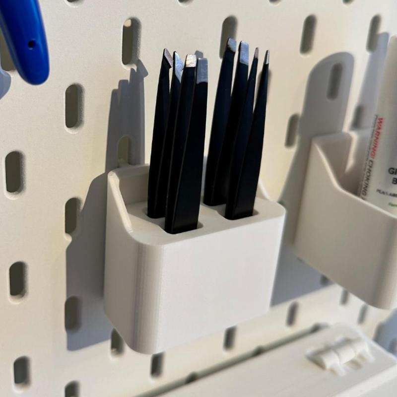 Tweezers holder for IKEA Skadis pegboard