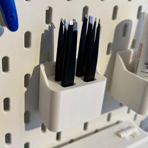 Tweezers holder for IKEA Skadis pegboard