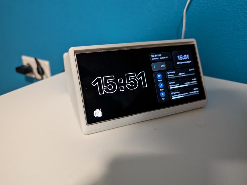 Samsung S24 Ultra Standby Dock - inspired S Yu-Jan