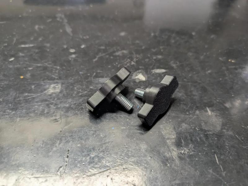 XT250 Seat Thumbscrews 2008-2025   