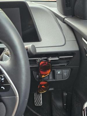 Vent mount glasses holder hoop for KIA EV6