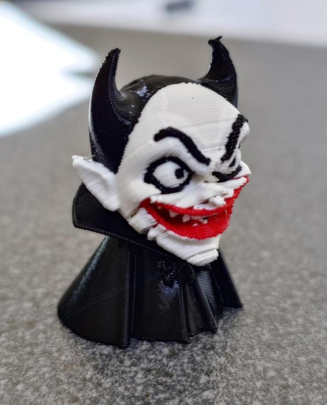 Tiny Vampire