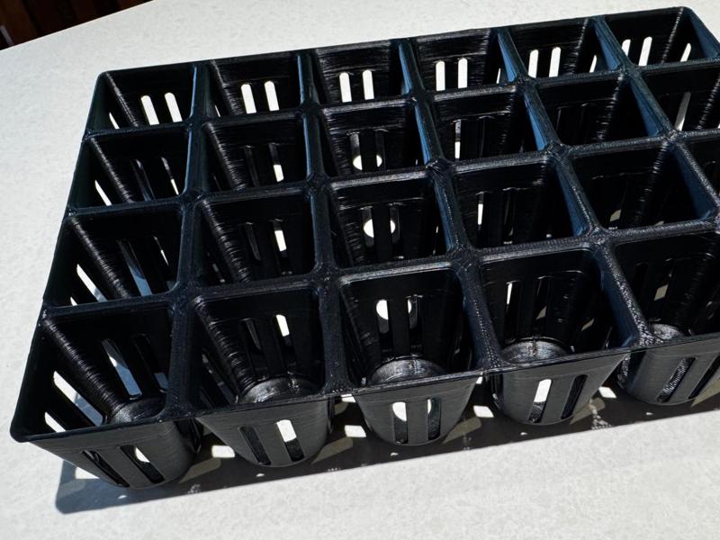 Air Pruning Seed Starting Trays