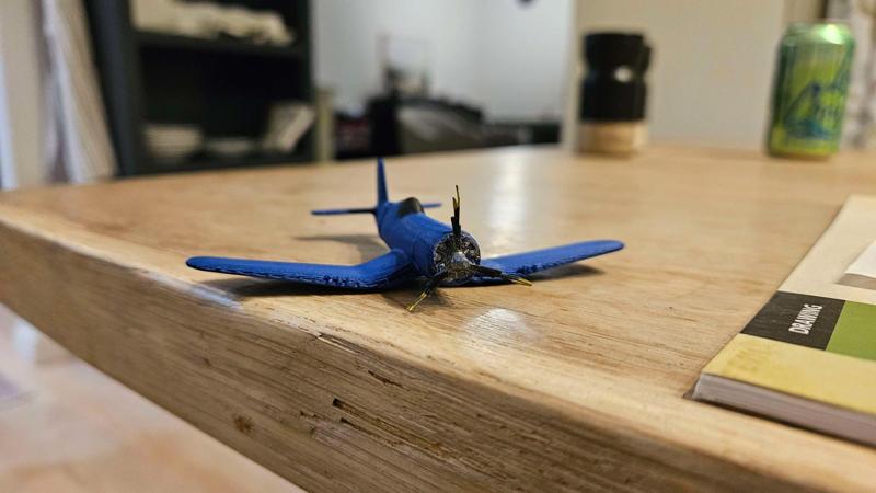 Mini F4U Vought Corsair! (READ DISC)