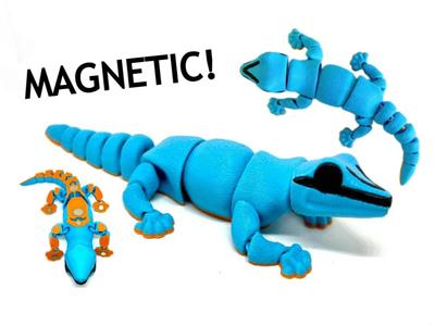 Electric Blue Day Gecko – Magnetic!