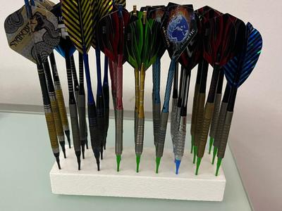 9-piece plastic dart tip holder