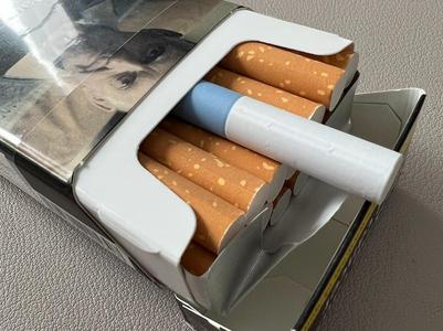 QUIT - Fake Cigarette for quit smoking habit
