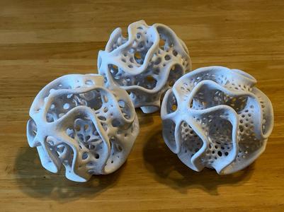 Gyroid Spheres