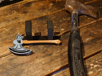 Axe wall mount