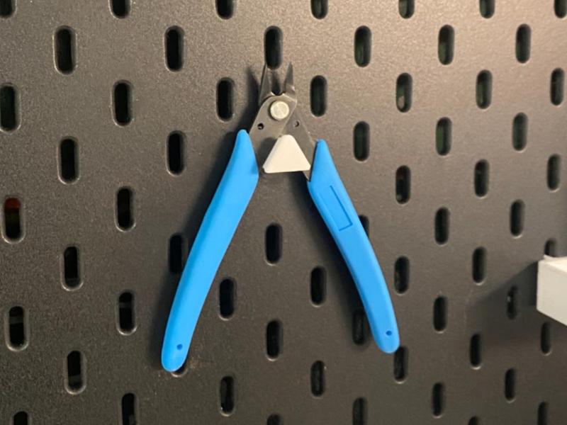 skadis Plier/ Filament cutters holder