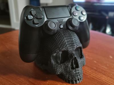 KNITTED SKULL CONTROLLER HOLDER || PLAYSTATION 4 