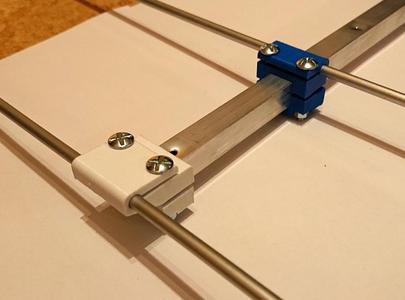 Yagi antenna isolator
