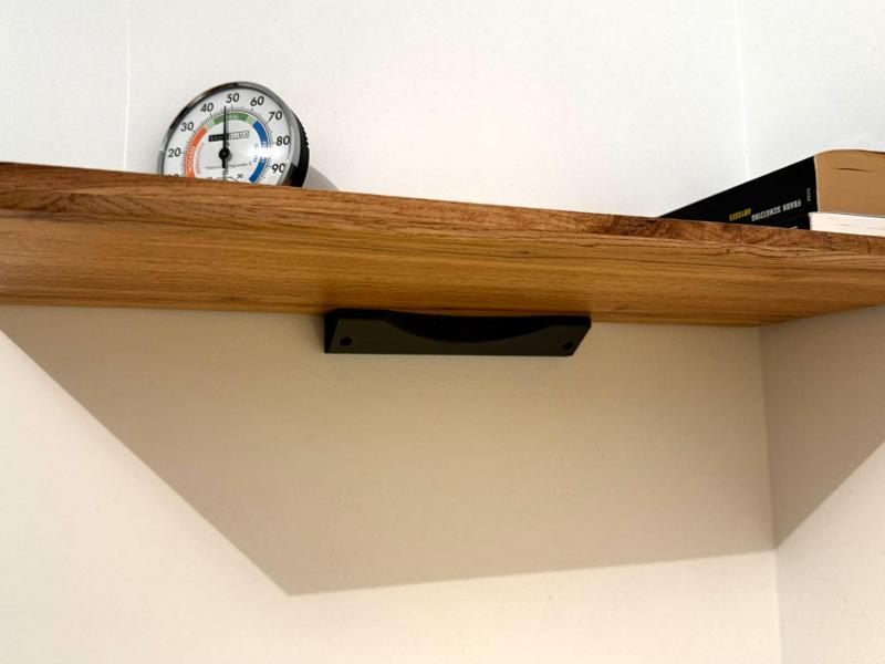 Shelf Bracket - T1