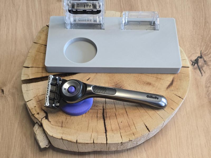 Gillette Labs Razor Station