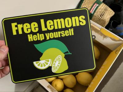 Free lemons sign