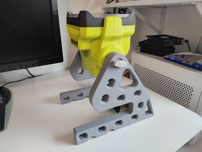 Replacement feet for Ryobi R18ALH work light