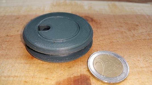 Parametric Hole Grommet & Snap-in Flush Cover