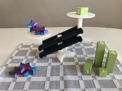 Educational Balance Scale - learn numbers   