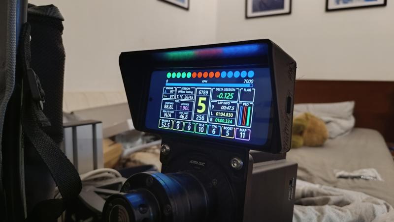 Simagic Alpha Mini phone mount