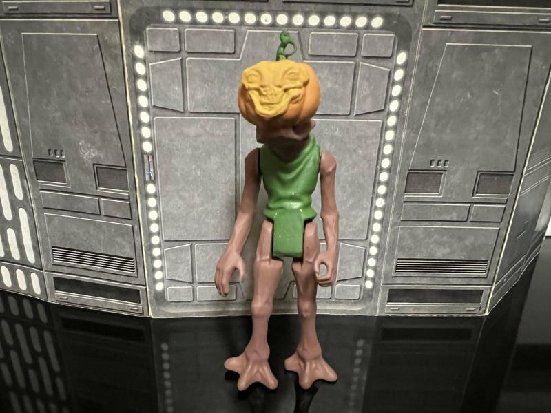 STAR WARS PUMPKIN HEAD HAMMERHEAD HALLOWEEN SPECIAL 2023, CUSTOM UNPRODUCED KENNER, HASBRO ACTION FIGURE, 3.75", 1/18, 5POA