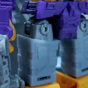 Transformers Impactor Siege series extend high