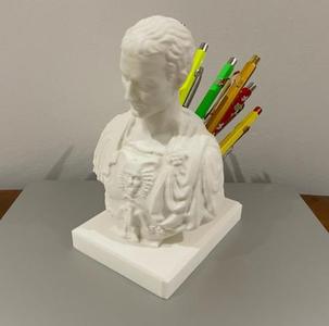 Julius Caear pen/pencil holder reduced
