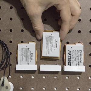 peg-canonbattery-lp-e8.stl