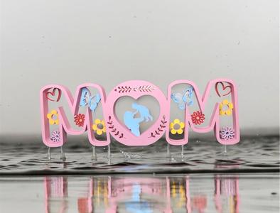 Mom 