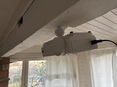 Simple Adjustable Projector Ceiling Mount