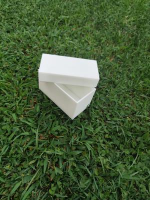 Box for garter cards or whatever you want to put in