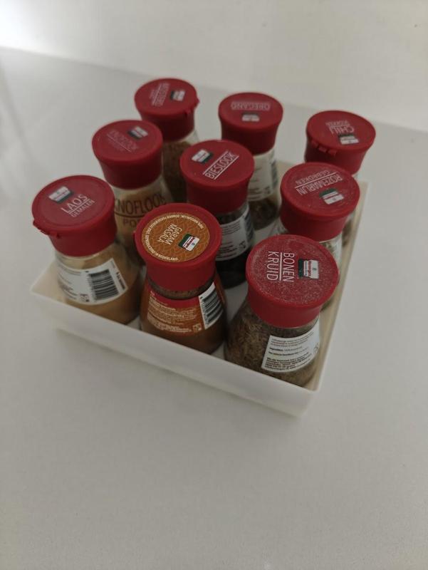 Gridfinity bin for 9 jars of Verstegen herbs&spices