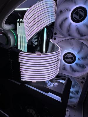 Lian Li 3x8Pin Strimmer Cable Holder 