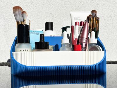 VanityVault - Modular MakeUp/Desk organizer