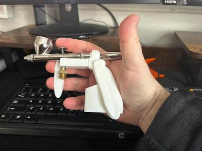 Airbrush Handle - painting