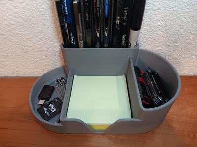 Rounded Modern Desk Organizer