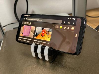 Minimalist 2-in-1 Phone Stand