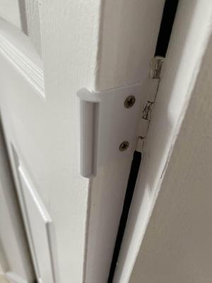 bi-fold door handle