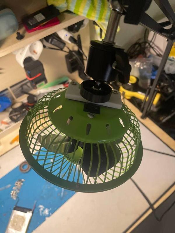 fan adapter for microphone/pantograph