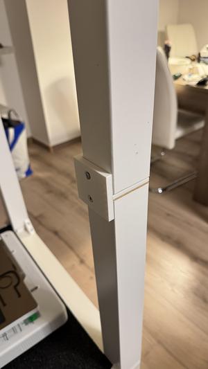 Simple IKEA table leg connector